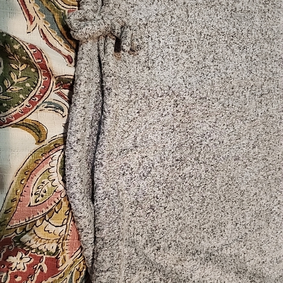 Green Envelope Los Angeles Sweatshirt,  Cowl Collar Gray Size L - Picture 15 of 16